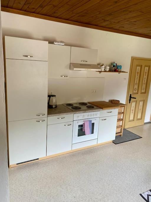 2-Zimmer Wohnung Auf Der Heide Finkenstein am Faaker See Bagian luar foto